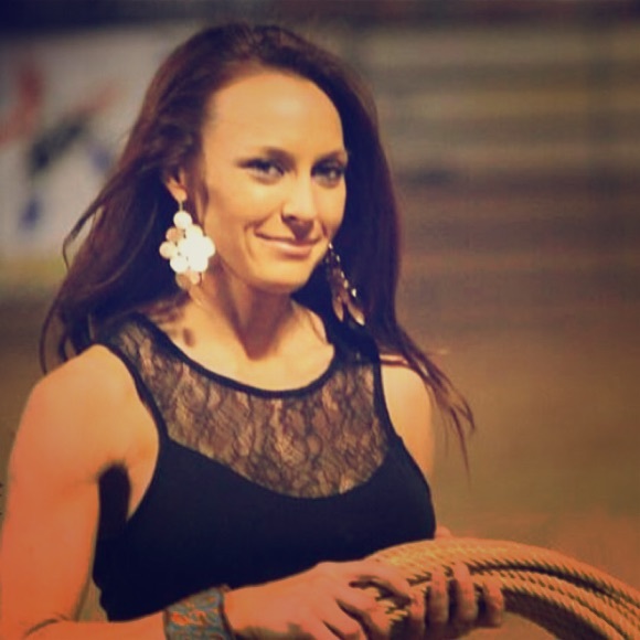 Meet your Posher, Holly - Picture 1 of 1